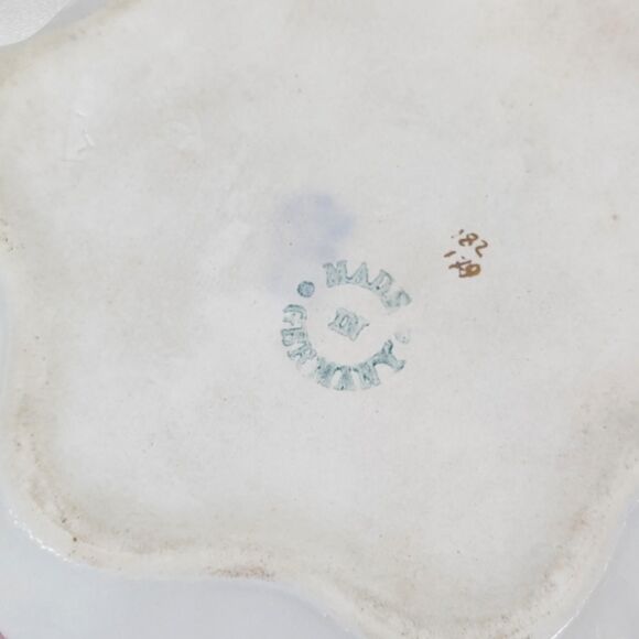 Vintage German Porcelain Serving Bowl: Floral Design, Gold Rim - Picture 5 of 8